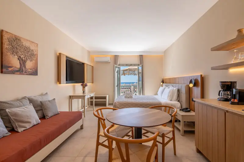 Aeolos Hotel 5