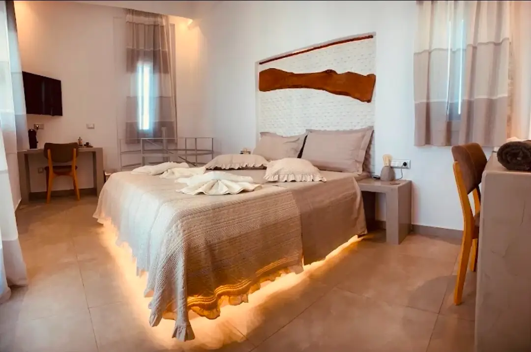 Aeris Suites 1