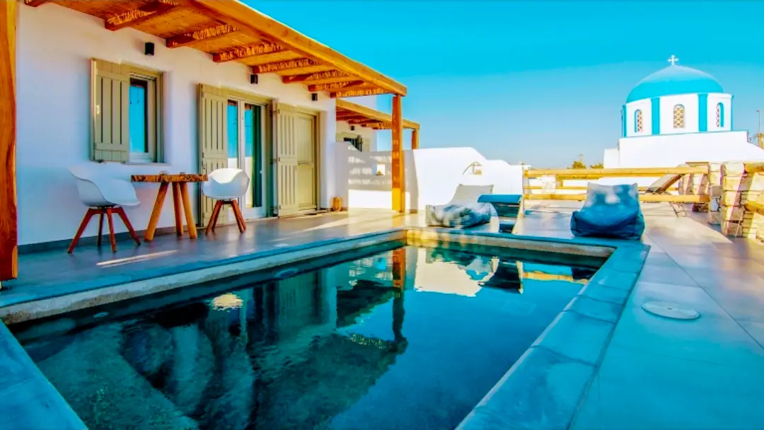 Aeris Suites 6