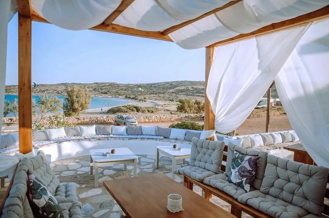 Wave παραθαλάσσιος χώρος γαμήλιας δεξίωσης