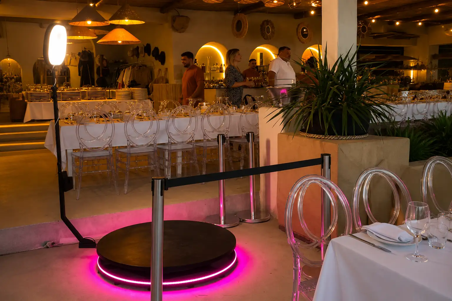 360 Photo Booth & Glam Booth