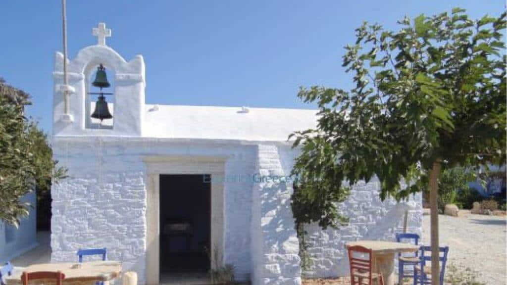 Εκκλησάκι Αγίου Ελευθερίου στα Κουφονήσια